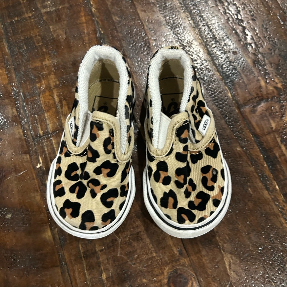 Toddler Vans - 4C